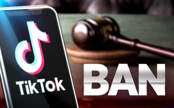 Trump Delays TikTok Ban