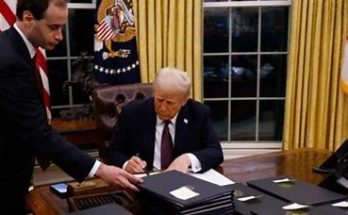 President Trump signs executive order to start US withdrawal from WHO, citing COVID-19 response and funding concerns